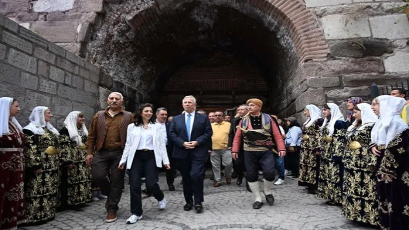 Ankara Kalesi’nde Şenlik Başladı