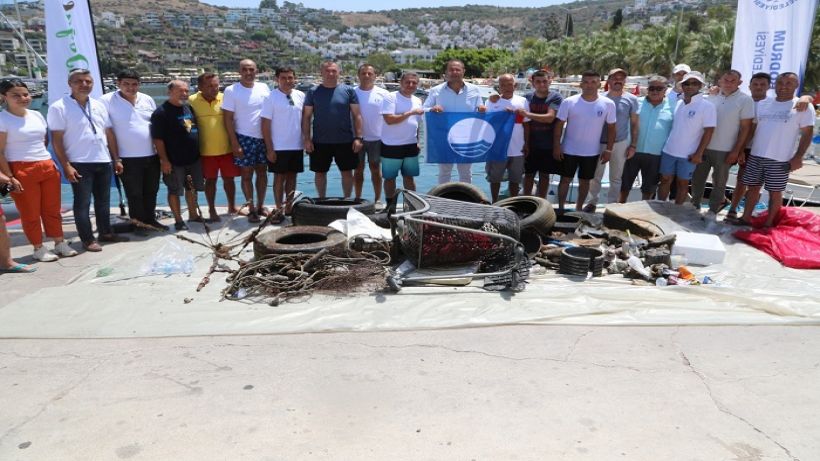 Bodrum, Gündoğan’da deniz dibi temizliği