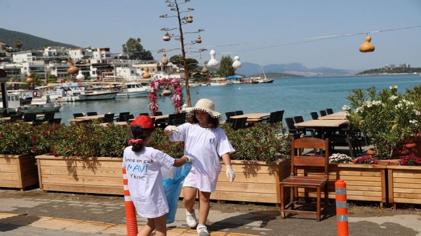 Bodrum koyları ve kıyılarında sezonu öncesi temizlik