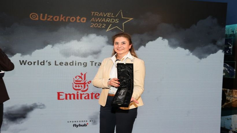 Emiratese Dünyanın Lider Seyahat Markası’’ ödülü