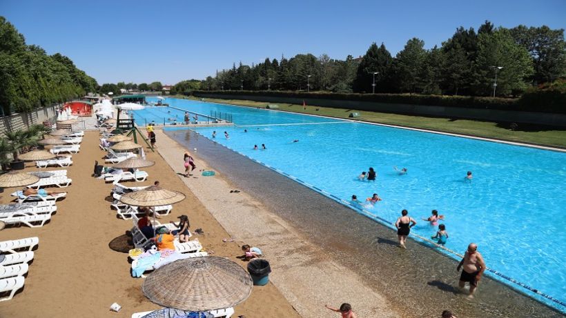 Eskişehirlinin tatil keyfi Kentpark’ta başladı!