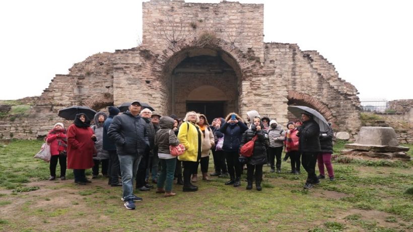 Her Cuma İstanbul’dan bir köşe