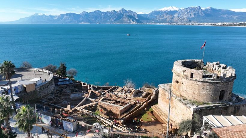 Hıdırlık Kulesi çevresine seyir terası projesi