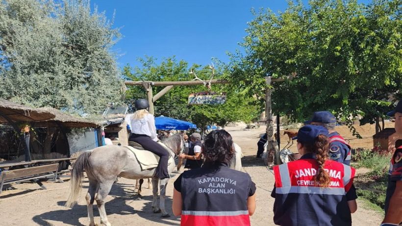 Kapadokya Alan Başkanlığı Kaçak At Çiftliklerini denetledi