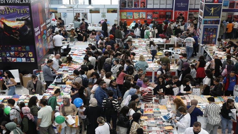 Kocaeli Kitap Fuarı tüm zamanların rekor ziyaretci