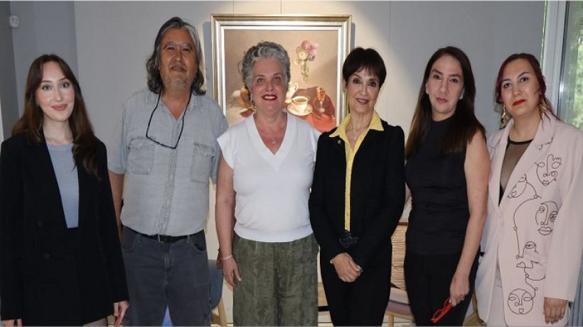 Ressam Aysu Koçak'tan Sanatta 50. Yıla Özel Etkinlik ile Kutladı