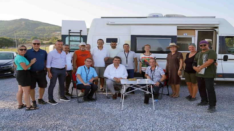 Seferihisar, Ürkmez’de Karavan Parkı hizmete açıldı