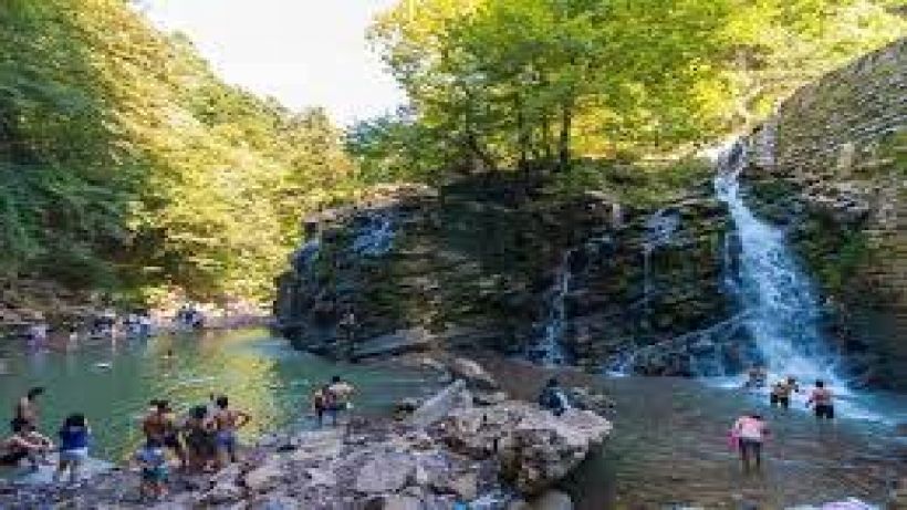 Sesiz sakin doğa içinde bayram tatili, Kartepe’de