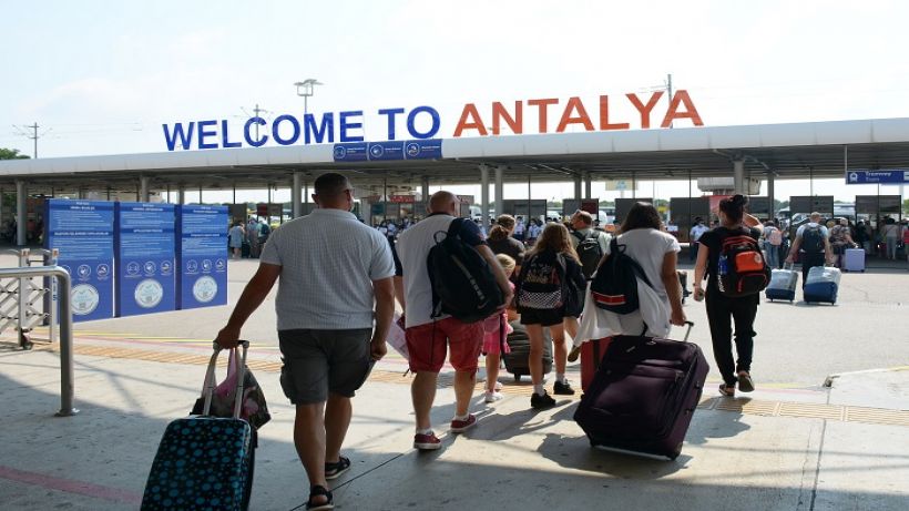 TAV Havalimanları üç ayda 17,8 milyon yolcuya hizmet verdi