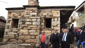 Çomakdağ Kızılağaç Konuk Evi açılışa hazırlanıyor