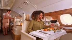 Emirates, 92 Seyahat Noktasında Uçak İçi Yemek Ön Sipariş Hizmeti Sunmaya Başladı