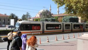 Eskişehir’in Tramvaylarına 100. Yıla Özel Uygulama