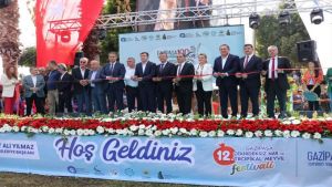 Gazipaşa Çekirdeksiz Nar ve Tropikal Meyve Festivali başladı