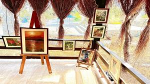 İasos’a çiçek açtıran ressam, sanat severlerle buluştu