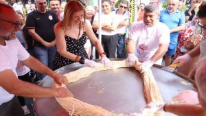 Pişmaniye Festivali 3. gününde tüm hızıyla sürüyor