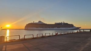 +QTerminals Antalya, İki Dev Kruvaziyer Gemisini Ağırladı
