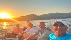Sarıgerme’nin Dalgalarında Bir Dünya Markası: Suat Çelik
