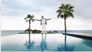 Soner Arıca, Four Seasons Life III'ın reklam yüzü