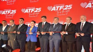 Turizmin Kalbi Antalya’da Atıyor