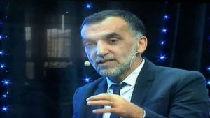 Uçakta makale yazmak...