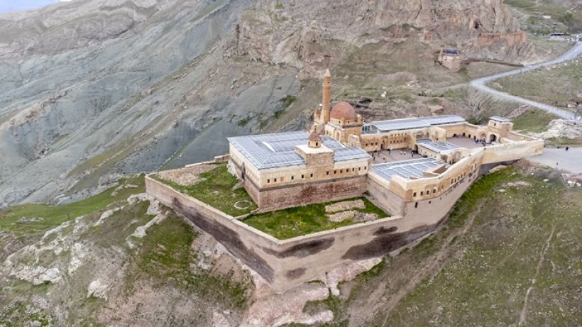 Ağrı Turizmde Yeni Zirveye Tırmanıyor Doğa, Spor ve Şifa Rotası Güçleniyor