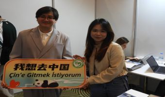 Çin Üniversiteleri Fuarına Öğrencilerin yoğun ilgisi