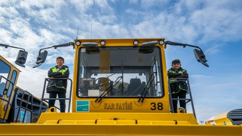 İGA İstanbul Havalimanı: Pistteki kar miktarı ‘anlık’ takip ediliyor