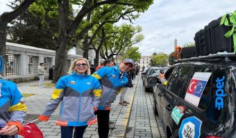 İpek Yolu Rallisi’nin Türkiye etabı, Sultanahmet'te törenle başladı