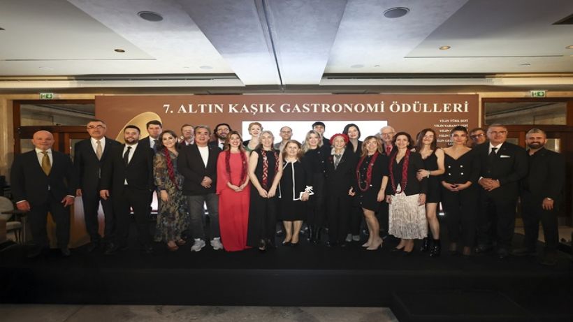 Kırk Kat Baklava Tarihi’ne Altın Kaşık Ödülü!