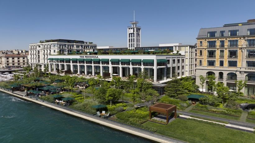 The Peninsula Istanbul, Travel Dünyanin En İyi Otelleri Arasında