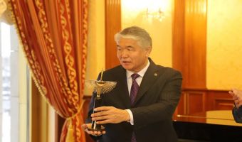 “Türk Dünyasının En İyi Sanatçısı” ödülleri sahiplerini buldu